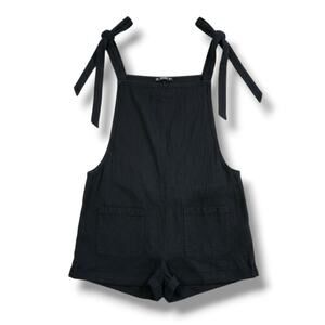SHEIN Women’s Black Tie-Shoulder Overall Romper Shorts – Size M, 100% Cotton
